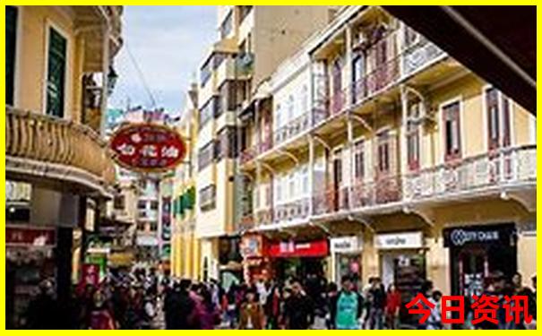 这个季节去哪儿旅游比较好